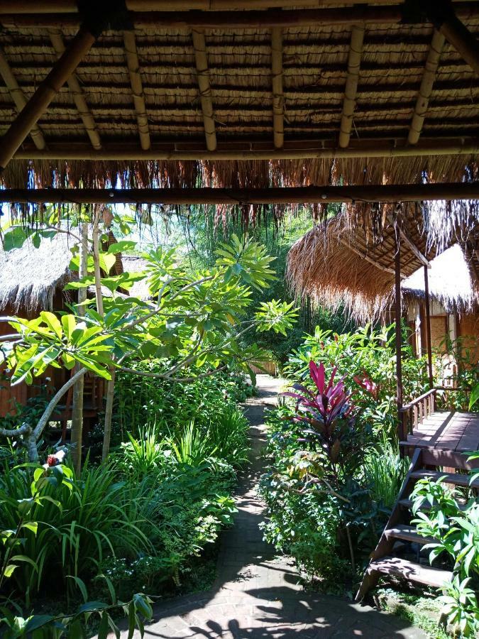 Shibui Garden Bungalows And Restaurant Tanjung  Екстер'єр фото